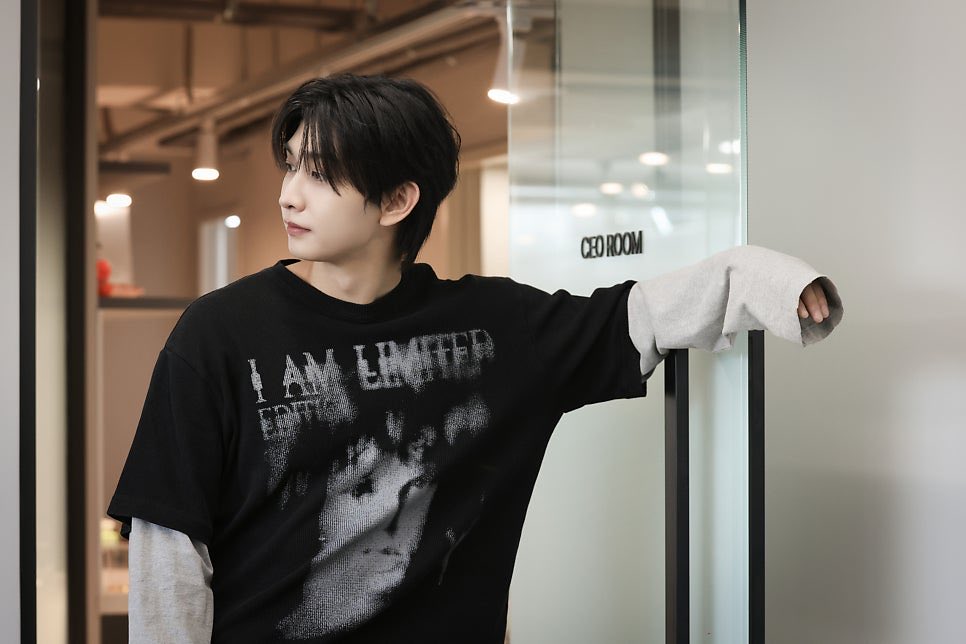 jam_ondaS2's tweet photo. 예민미 넘치는 요런 느낌도 좋네요🩵
#차승환 https://t.co/phFfCM3L9B
