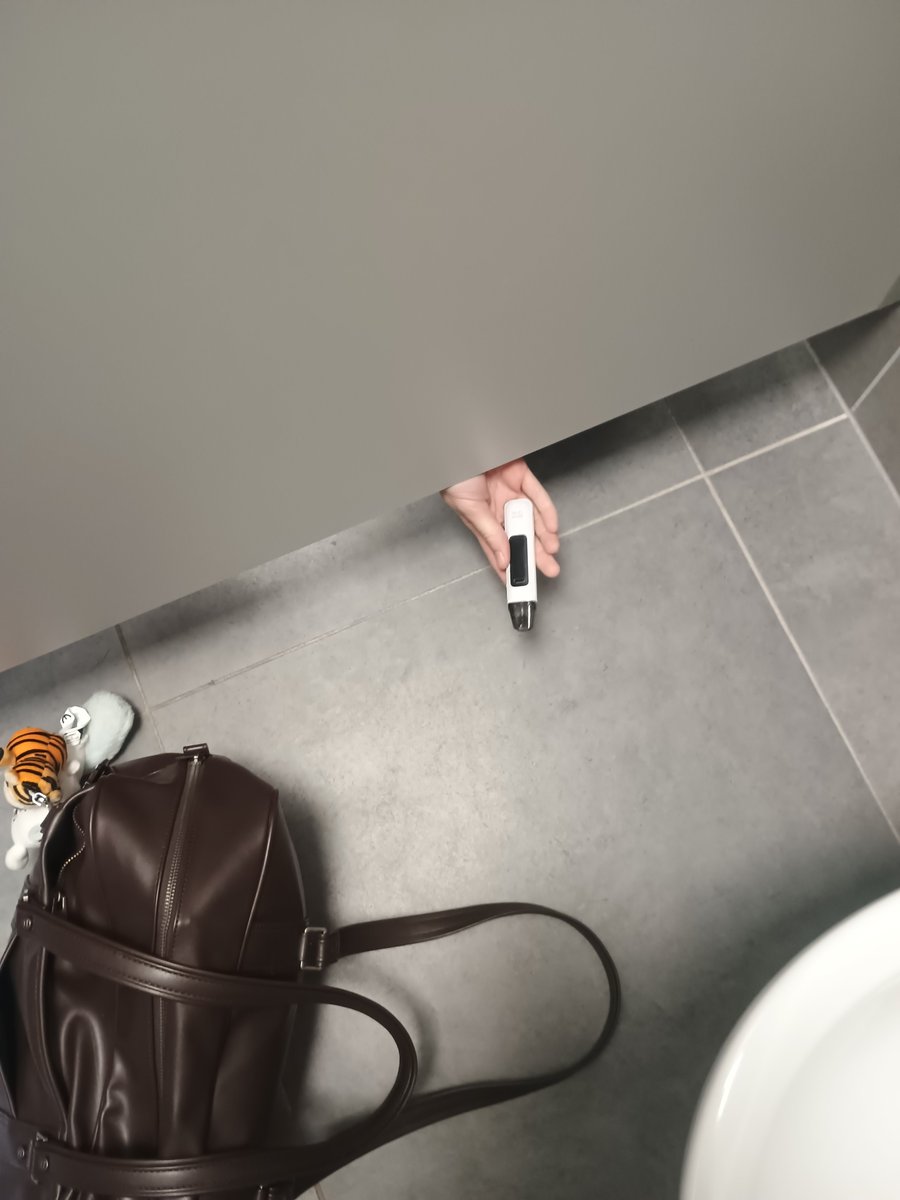 IsS_04a's tweet photo. School toilet activity https://t.co/5QwHC2JAIf