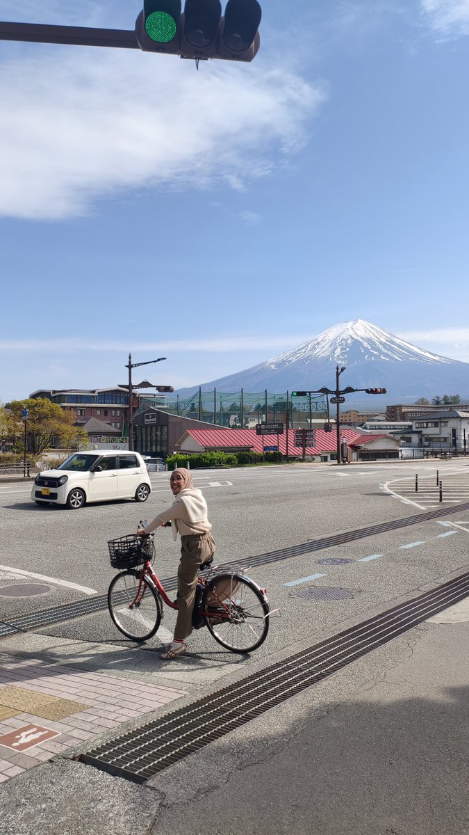 ellyaqul's tweet photo. Kalian yang mau traveling ke Jepang atau negara lain, daripada nanti sampe sana repot lepas pasang sim card mending pakai esim. Pas kmrn jalan2 ke Jepang aku nemu si Kurosim ini, dia esim yang bisa kita pasang di hp tanpa harus ganti nomor hp utama kita. Jd dia cuma beli paket data aja buat di LN.
Paketnya juga bisa dipilih sesuai kebutuhan kita.￼