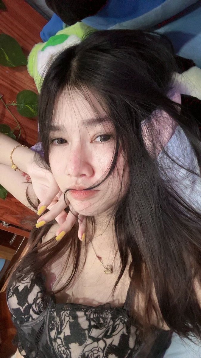 bntssilva's tweet photo. 🍏"งานผิวสวยใสสไตล์เกาหลี หน้าไม่ดรอประหว่างวัน ผิวฉ่ำแบบไร้ความมันเยิ้ม" 🌟 ครีมกันแดดเนื้อซูเฟล่ ผิวผ่องออร่า ปรับผิวสว่างเป็นธรรมชาติ
🆔 jeni249
#รับงานอ่อนนุช #นัดเจอสะพานสูง #บางกะปิ https://t.co/zevG9HgQqQ