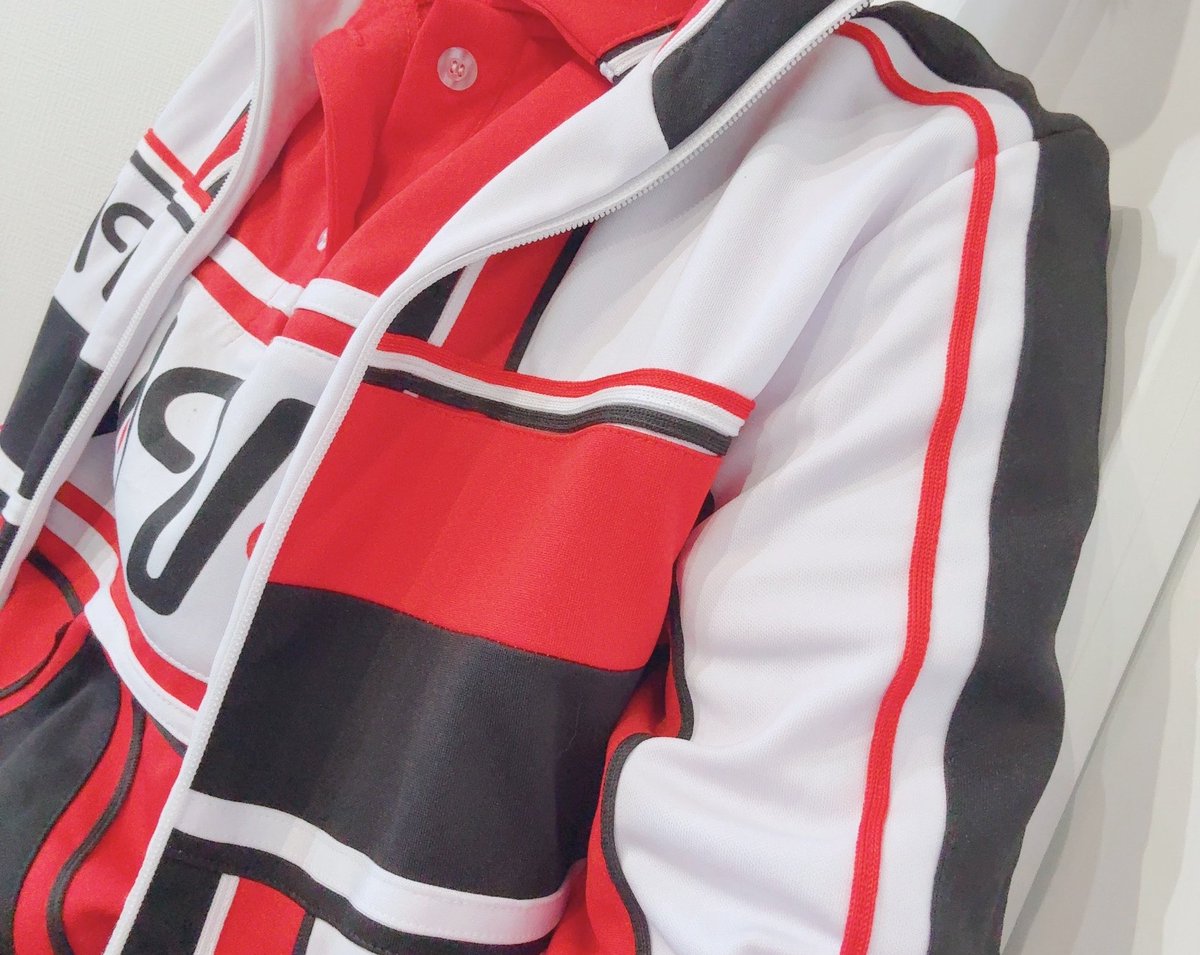 liina_cos's tweet photo. 連休最終日にコスをするという…
スーツかっこよ✨️ https://t.co/J5SrfsSTsR