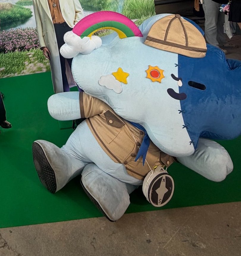 whenicl's tweet photo. พอกันสองคนพ่อลูก

#เซียนหรั่งxSkyNani https://t.co/IS1ExRvOUt