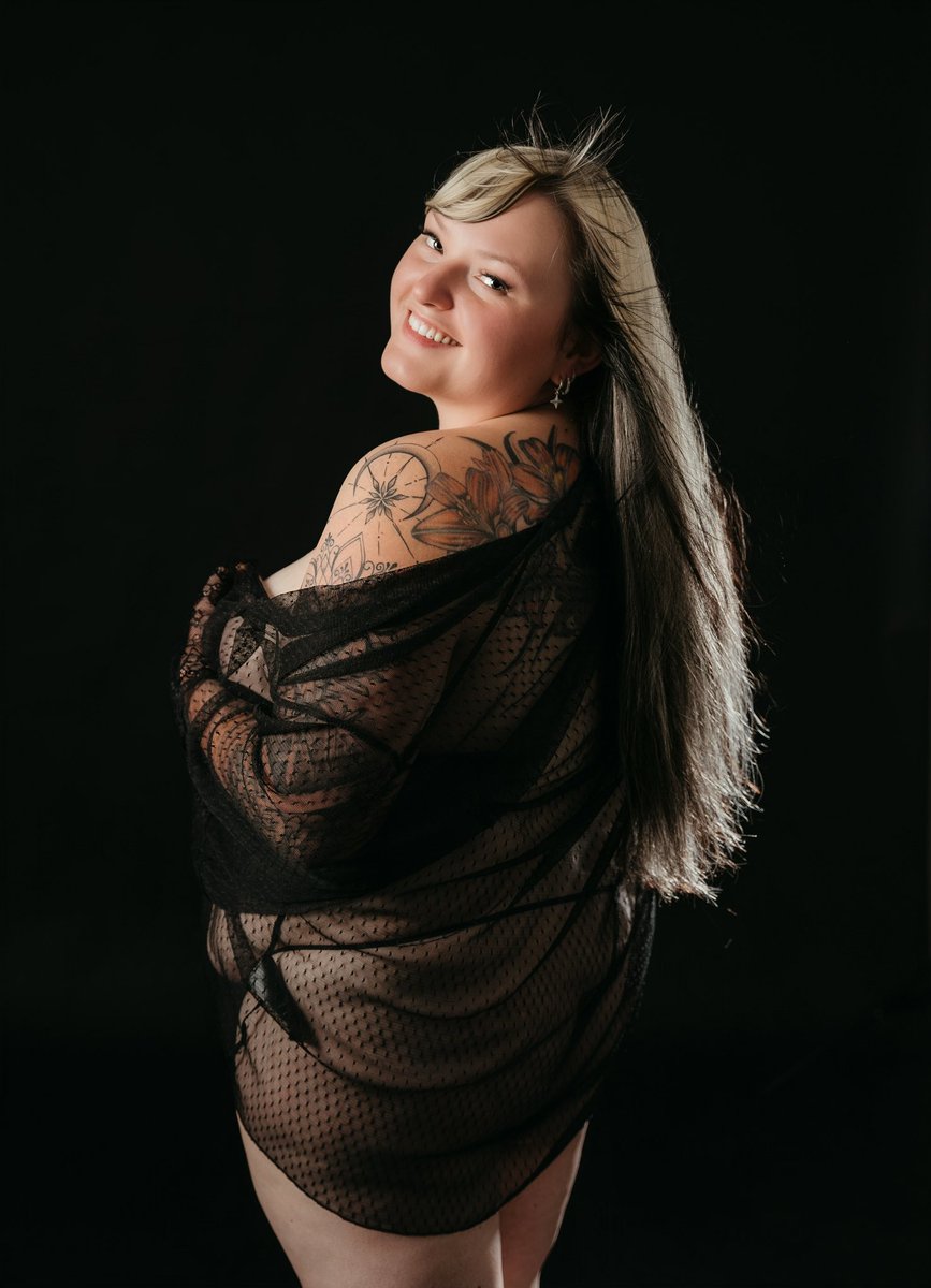 Curvyangelina8's tweet photo. Ich bin den ganzen Tag und Nacht online für dich! 💌

Lass uns gemeinsam Spaß haben 🥰

Komm in meine Telegram-Gruppe für mehr: 🔥 https://t.co/vadMgrEtVk

#porn #pornos #sex #onlyfans #spass #single #curvy https://t.co/rrInsX9SWH