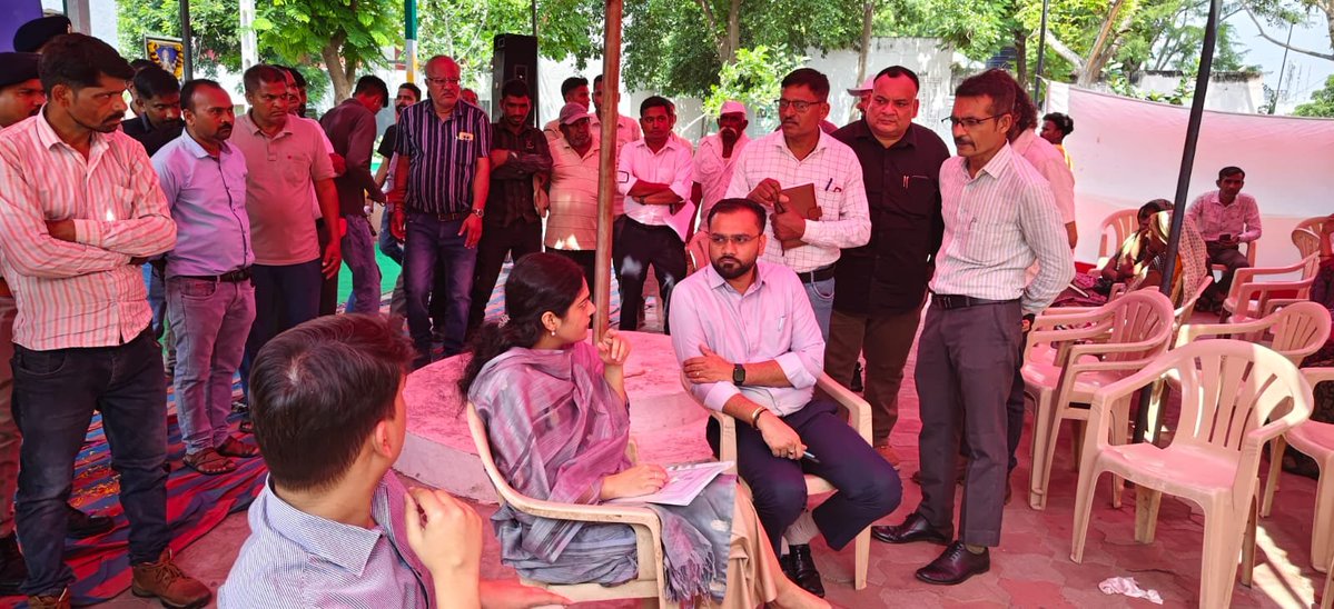 infodahodgog's tweet photo. *દાહોદના મુવાલીયા ખાતે ‘સેવાસેતુ ૨.૧’ કાર્યક્રમ યોજાયો. કલેક્ટરસુશ્રી સુરભી ગૌતમે મુલાકાત લઈ કામગીરીની સમીક્ષા કરી*
@PMOIndia @CMOGuj @collectordahod @InfoGujarat #SSADHD https://t.co/GjoBJwxkOb