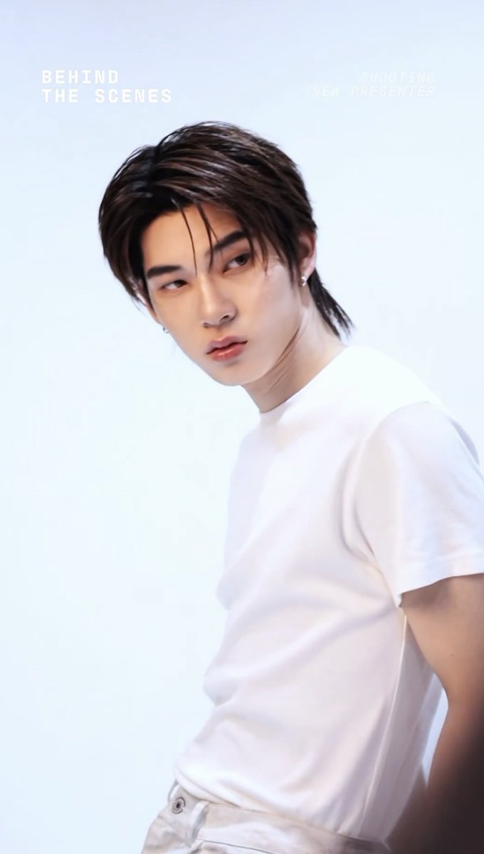 khanannnnnnn's tweet photo. “นึกว่าผ้าแห้งแล้ว เห็นแดดดี” https://t.co/r5QiOpB832