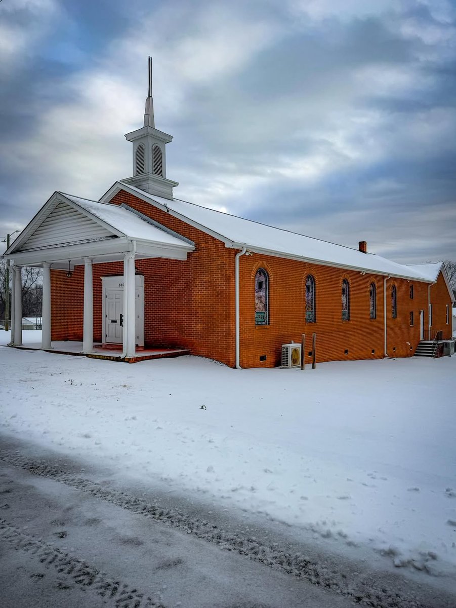 PaulOgawanb's tweet photo. A beautiful place to gather: East Rock Community Church. https://t.co/ywgDG1KQ8Q