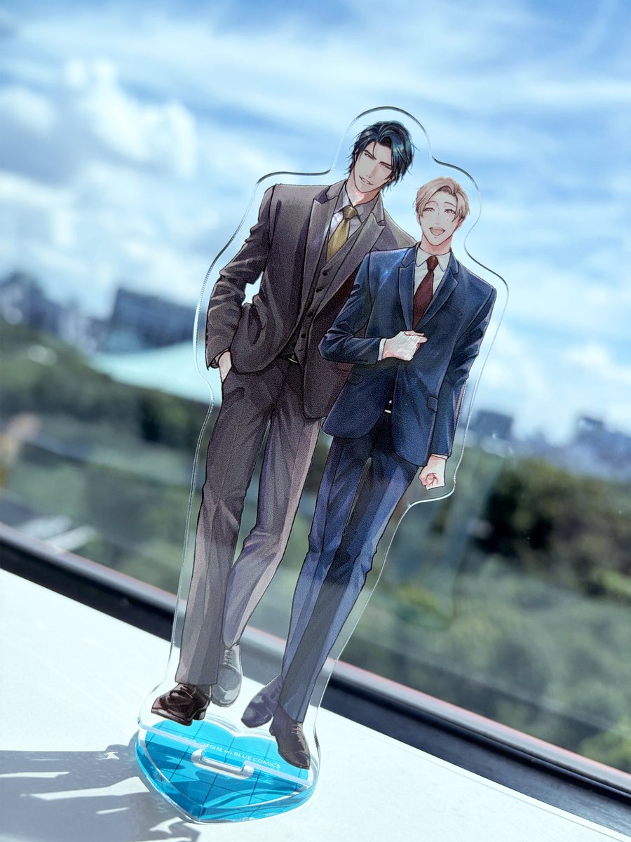 horinlovebooks's tweet photo. 👔開催中👔

#滝端 先生(@takibaghee)
@onBLUE_ed
「#恋知らずの神様に捧ぐ(2)」
https://t.co/huuAeUKO8o

💙ホーリン特典💙
有償👉描き下ろしアクリルスタンド
無償👉1Pペーパー

社内主従がおくる、相思相愛恋人編❤️
直筆サイン入り色校が当たるフェアは大好評開催中です🌃✨ https://t.co/i30LYRM0d5