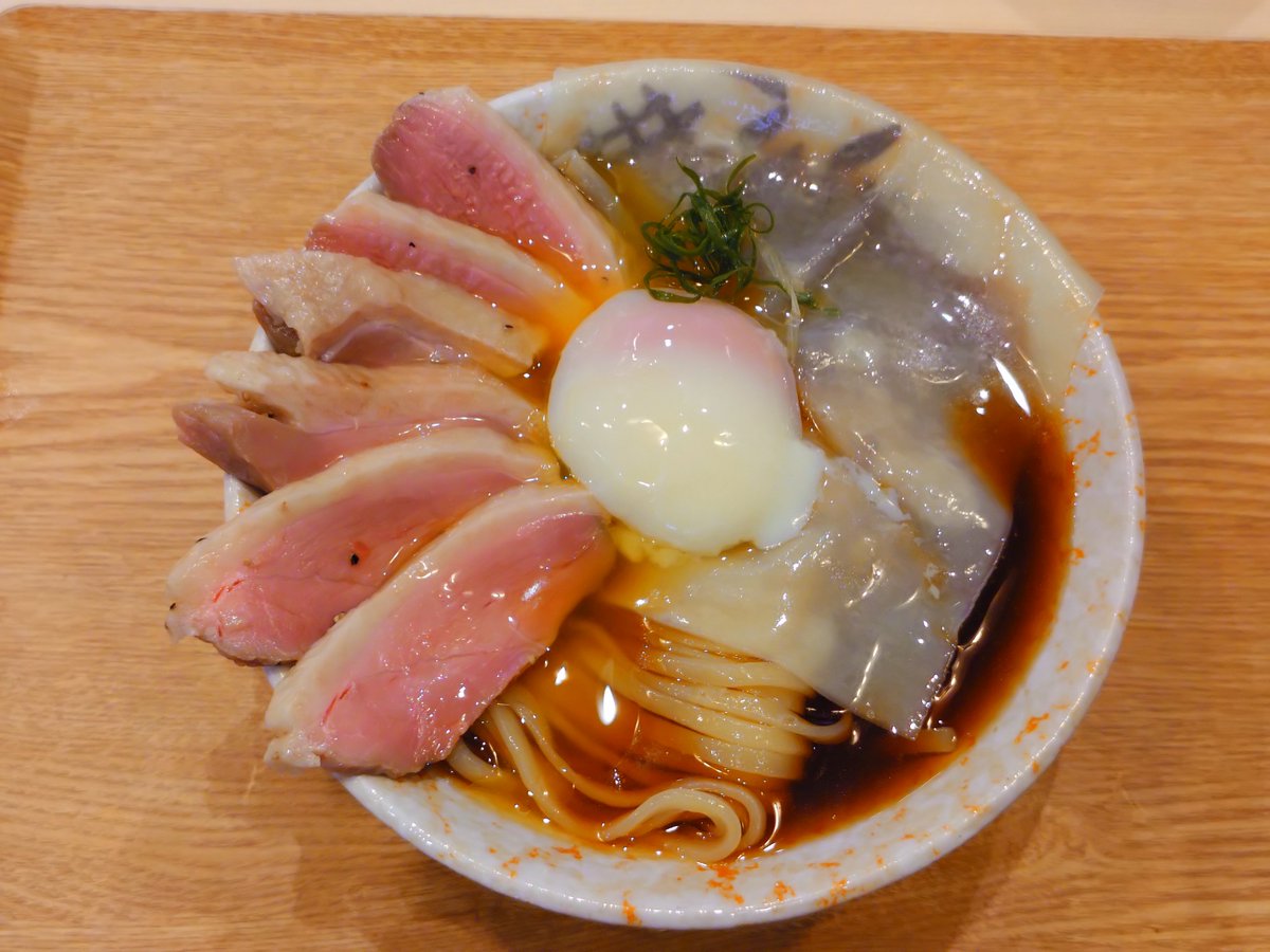 ayaka801's tweet photo. @hazomeystk @m_n_kashigu ワイも食べたことあるけどマジ美味かったな〜😋 https://t.co/zsgiVbKUwY