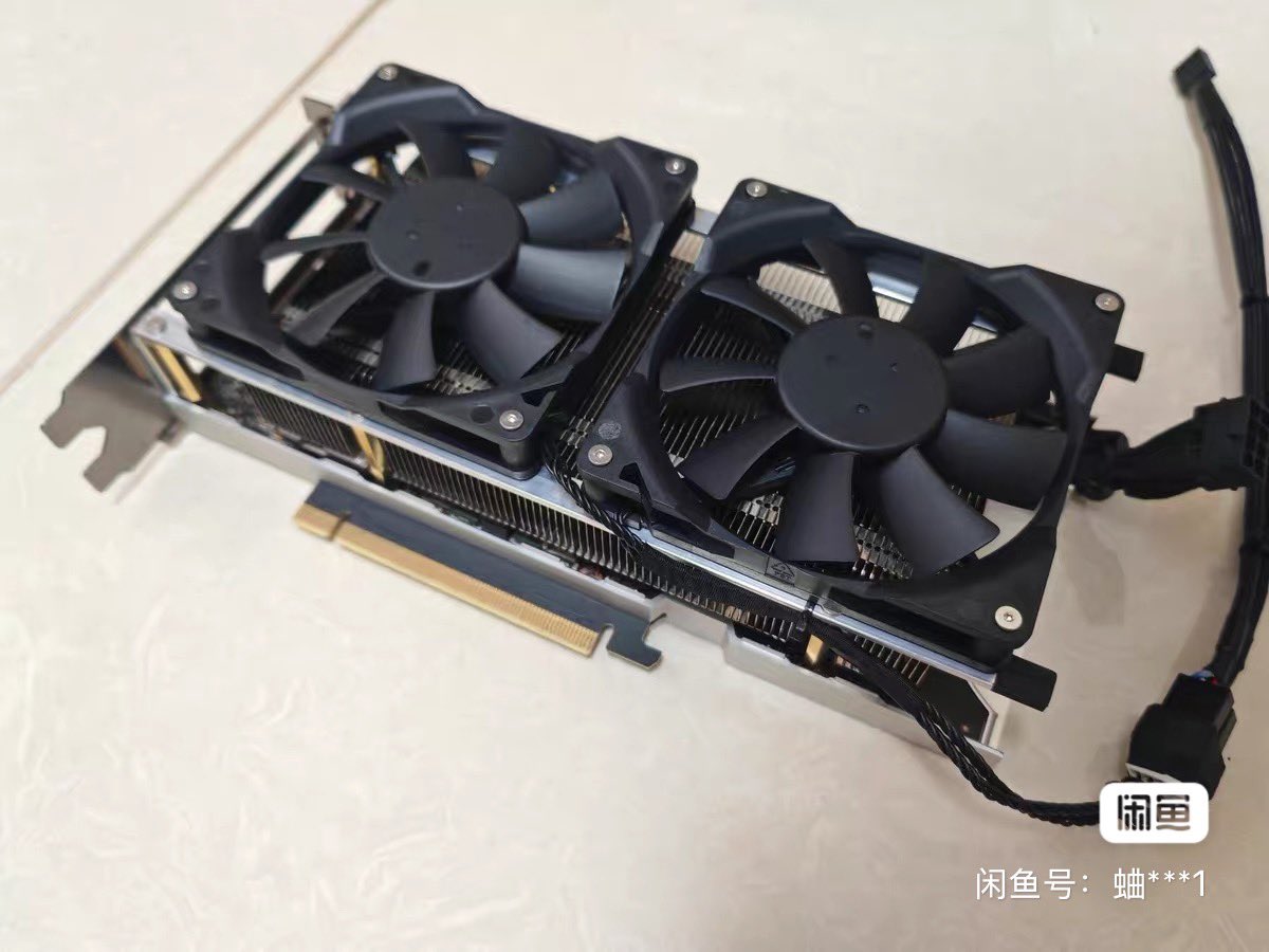 ItStillBoots's tweet photo. @viewhero1 Hack number 2 : opening the fins (or replacing the heatsink) and slapping 2 high static pressure fans on top https://t.co/3hxJ4nhBYm