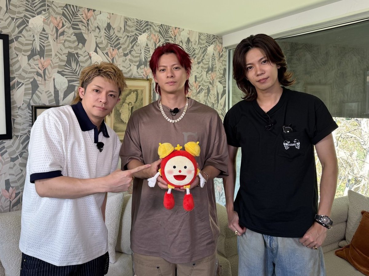 cx_mezamashi's tweet photo. あす24日(木) #めざましテレビ エンタメPick Up☝️
トリプルAサイドシングル「REBON / BUGS LIFE / DIGITAL GIRL｣をリリースした #Number_i をLA✈️でインタビュー🎤

収録曲「DIGITAL GIRL｣にちなんで
メンバーがデジタル派💻かアナログ派⏰か聞いてきたよ😁💕

☆内容変更の際はご了承ください https://t.co/TuzJHesAaD