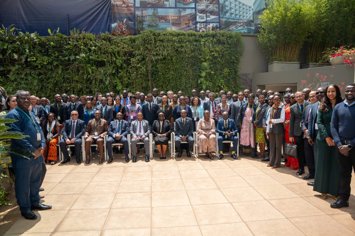 festusomalia's tweet photo. @festusomalia proudly took part in the Tripartite Meeting on Labour Migration, held on 22–23 September 2026 in Nairobi, ahead of the 2nd Africa/GCC+ Dialogue on Labour Migration. Organised by the African Union Commission (AUC) and the ILO through the #BRMM programme with funding from UK 🇬🇧  @FCDOGovUK. 

The meeting brought together governments, employers’ and workers’ organisations as well as Regional Economic Communities and international organisations to strengthen African cooperation on labour migration and promote rights-based and sustainable labour mobility. The discussions focused on skills and labour-market pathways, decent work and protection of migrant workers, social protection, portability of benefits, fair recruitment and bilateral labour migration agreements (BLAs). 

Through Somalia’s tripartite process, FESTU continues to contribute to the development of the #NLMP & #PrEAs Regulations, with a focus on fair recruitment, workers’ rights and effective protection of migrant workers.
@ituc @EHoALabourMig @ituc_africa  @OmarFarukOsman