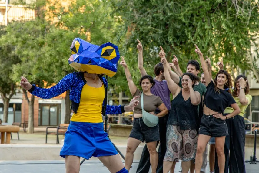 CanalTerrassa's tweet photo. 🎭| @Festival_TNT, dinou anys apostant per les arts vives

L'edició #TNT26: comença dijous reivindicant el joc com a forma de resistència per combatre l’apatia del present i imaginant altres mons 

▶️Repassem la programació https://t.co/48j9bOkWlG #Terrassa #culturatrs https://t.co/1swymIhFyY