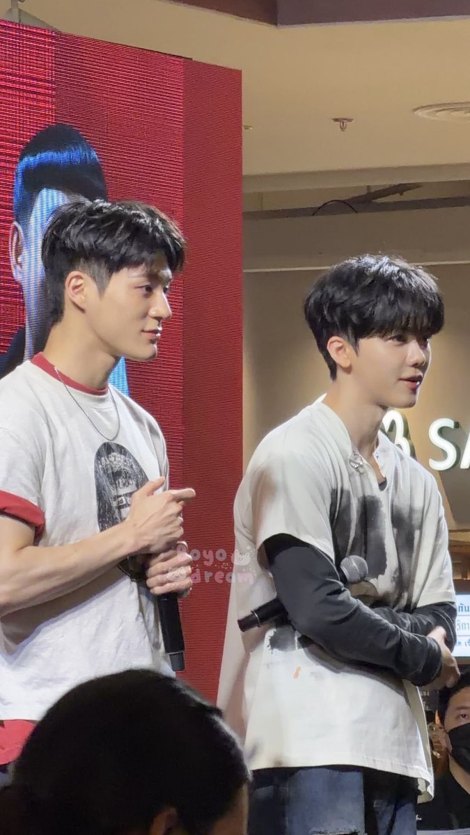 jnbarelycsm's tweet photo. tp aku bener2 geleng kepala jeno rambutnya gini krn cocok bgt https://t.co/IW0lH2SU9b