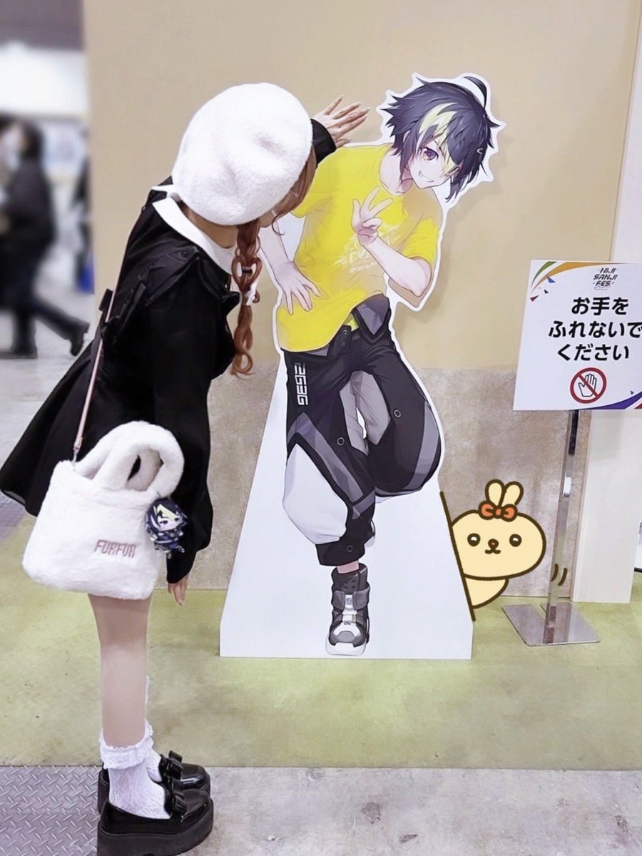 OH1RUN3's tweet photo. (/・ω・)/にゃー！みー！ https://t.co/L9R4nAZbJ9