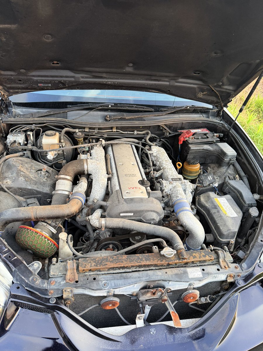 RANIDU1992's tweet photo. トヨタ ヴェロッサ 1JZ-GTEターボ 5MT ヴェルテックスフルエアロ
 KAZAMA AUTO DG-5 フルタップ車高調
小倉クラッチ（ORC）ツインクラッチ（新品）
TRD ファイナルギア 3.7・2WAY LSD デフ
ブーストコントローラー
 インタークーラー
10J 18インチ アルミホイール
銅製ラジエーター装着
251万円 https://t.co/TW4ERTlDmh
