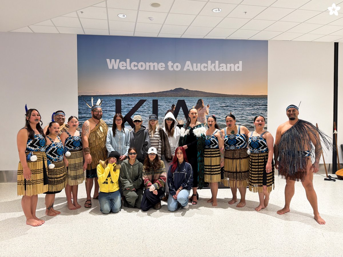 BINI_ph's tweet photo. Kia ora, Auckland!👋🏻 

What a beautiful pōwhiri from the Māori people! 🥹💗 Thank you @TEAMBLOOM_NZ for making our arrival extra special! 

See you this Sept 25 at Eventfinda Stadium for the BINI Signals WT 2026 brought to you by DayBreak Media and ABS-CBN Global! 

#BINI #BINI_SIGNALS_WORLDTOUR_2026 #BINI_SIGNALS_AUCKLAND
