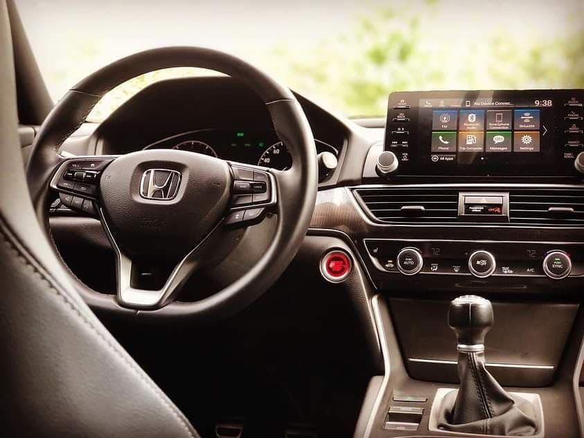 WhitleyStagw's tweet photo. The Honda Accord 2. 0T 6-speed manual review is now live on the channel! https://t.co/NWMw5DlIA3