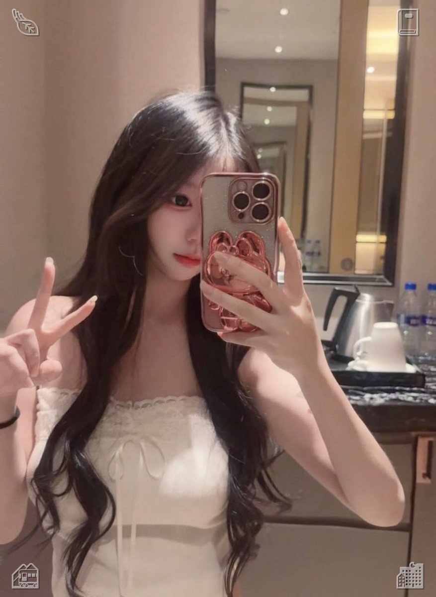 JamesPromoter12's tweet photo. 重 庆扬州🎺谁不喜欢香香软软的小美女？
可以接受字母的大奶🦵@K3k9_ https://t.co/O7uiTQn2R1