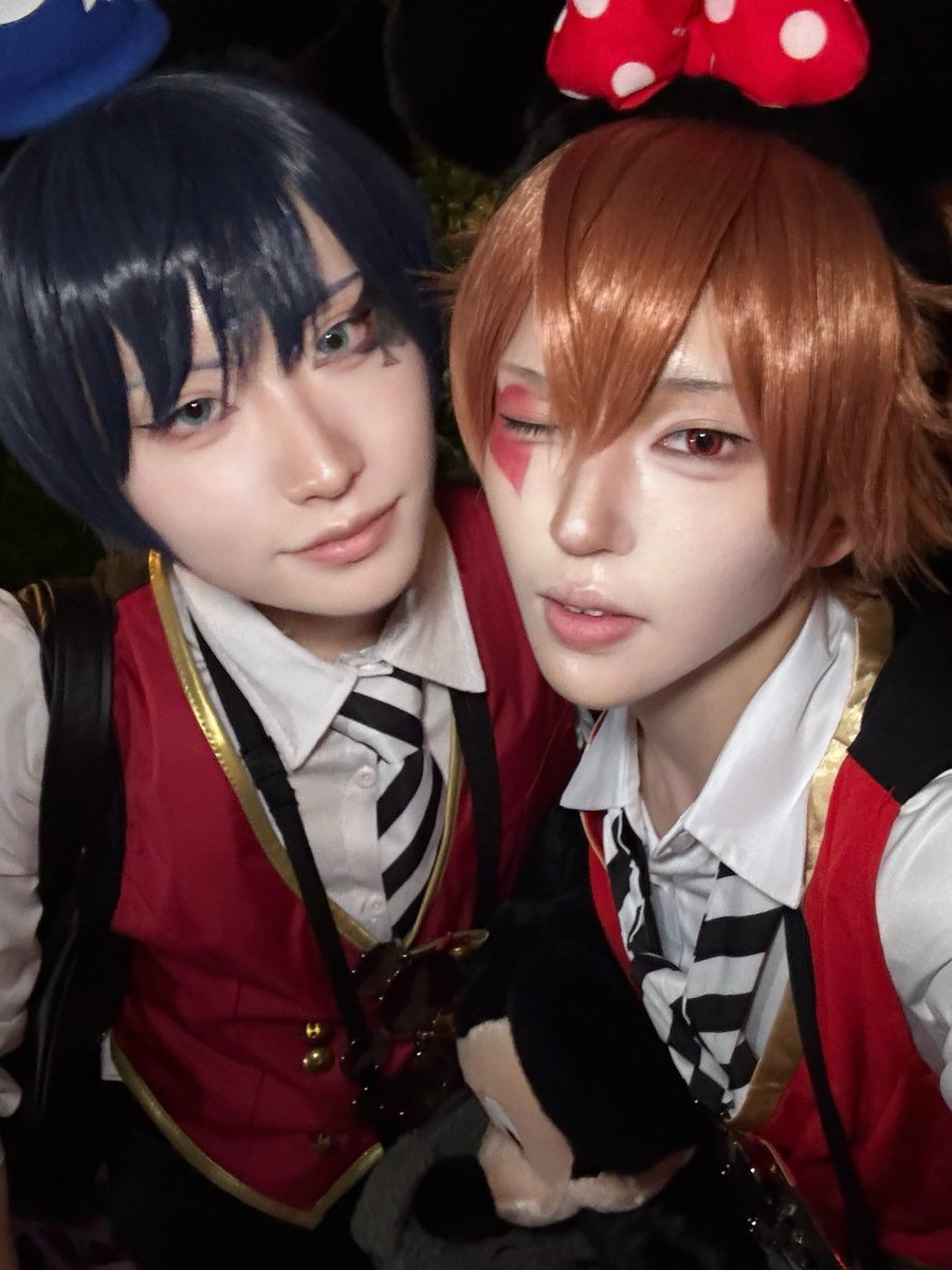 q3a9u's tweet photo. マブでインパ❤️♠️
これは修学旅行風の写真たち

#Dハロ仮装2026 #Dハロツイステ https://t.co/j1pMETJhGY