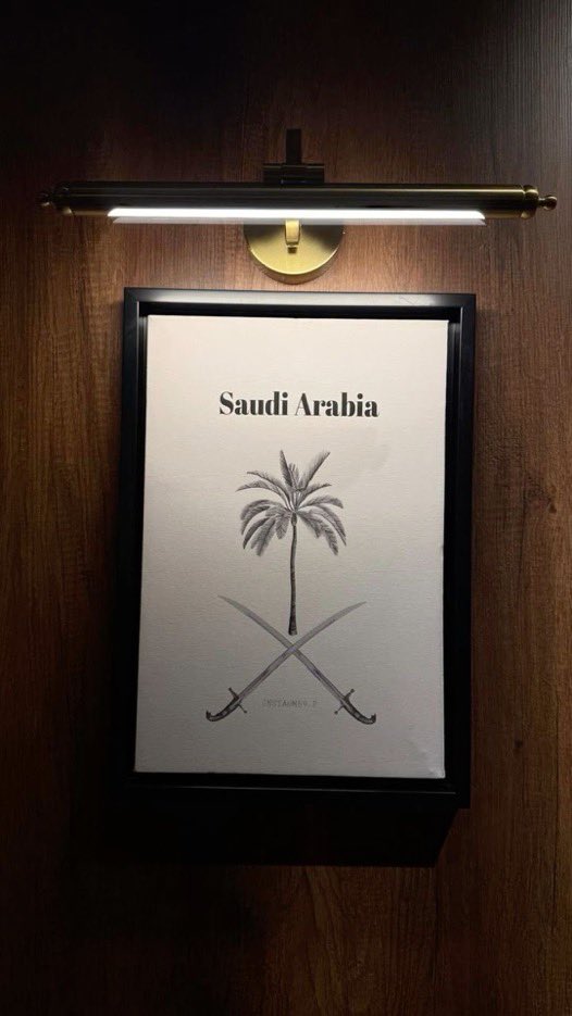 llvz0_'s tweet photo. (23 سبتمبر 🤍🇸🇦)
ستةٌ وتسعون عامًا من العز والشّموخ..

اليوم الوطني ليس مجرد ذكرى،
بل فخرٌ بوطنٍ عظيم، ووفاءٌ لقيادةٍ حكيمة،
واعتزازٌ براية التوحيد التي ستبقى
خفّاقة بالعز والمجد . .

اللهم احفظ مملكتنا الغاليه،
واحفظ قادتنا من كل سوء يارب🇸🇦🤍
#اليوم_الوطني_٩٦ https://t.co/6j4T3rfDqe
