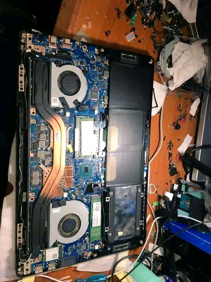 hayzed_wale's tweet photo. @olisaemekajr Hello pls am a computer engineer I sell and repair laptop both hardware and software, screen and board replacement and all computer accessories pls patronize me when you need one. Whatsapp and call 08027805058. https://t.co/2kBHeyCqTe
