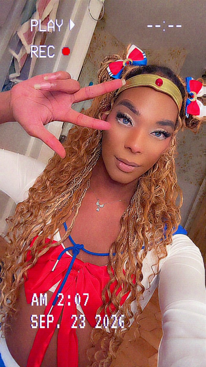 TsGoddesslo's tweet photo. In the name of the moon 🌙 #trans #cosplay #sailormoon #tranny #atx #austin #tgirl #girldick #anima #futa #bbc #blackcock https://t.co/JMW3gvQvyb