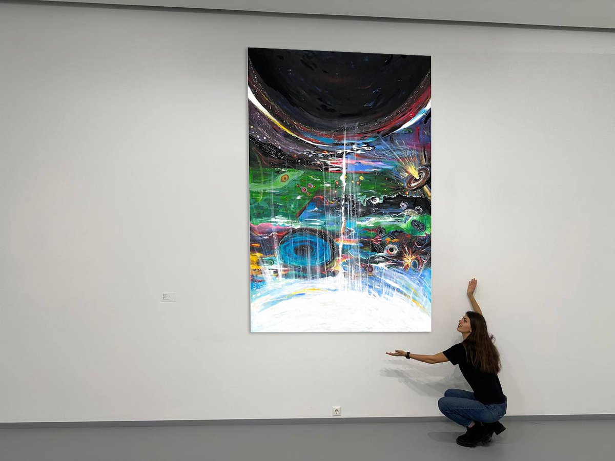 artmarsoul's tweet photo. gm, this piece is so loud i can barely hear myself think. all that neon against the black, those wheels spinning everywhere. gonna sit with it today without touching anything https://t.co/XLkDyI4g4U