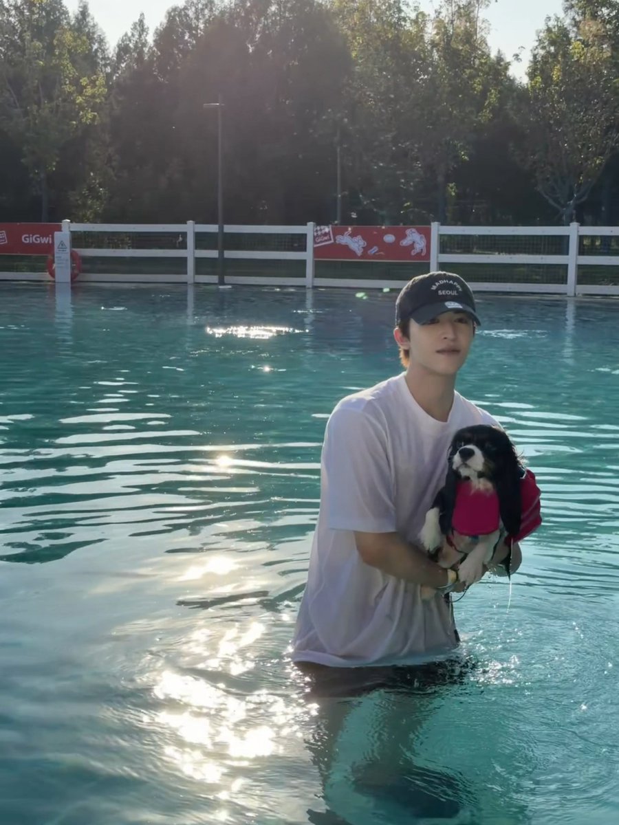 patrick_pppat's tweet photo. นิคคึ = ปลาน้อย 🐠🐠 https://t.co/yTIORsKo68