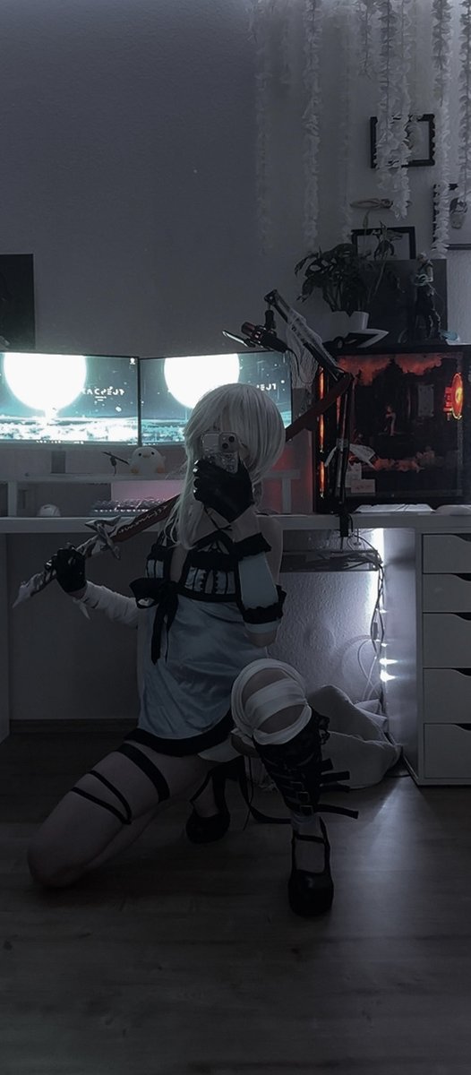 shionveil's tweet photo. [ KAINE cosplay ] 

#cosplay #NieR #cosplaygirl #kaine https://t.co/IsDDsS3Pv2