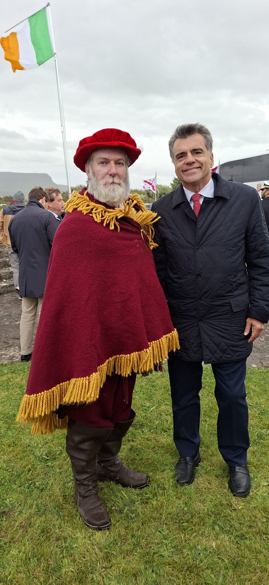 IrlandaTercio's tweet photo. Honoured to be asked to deliver a speech at the Remembering the Armada main ceremony in Sligo on Sat. Always a privilege to remember our ancestors and honour them together with wonderful friends

🇪🇸🇮🇪

Capt. Conchobhar Ó Súilleabháin 
Tercio de Irlanda

@EmbEspIrlanda
@Armada_esp https://t.co/zmMek3VLfR