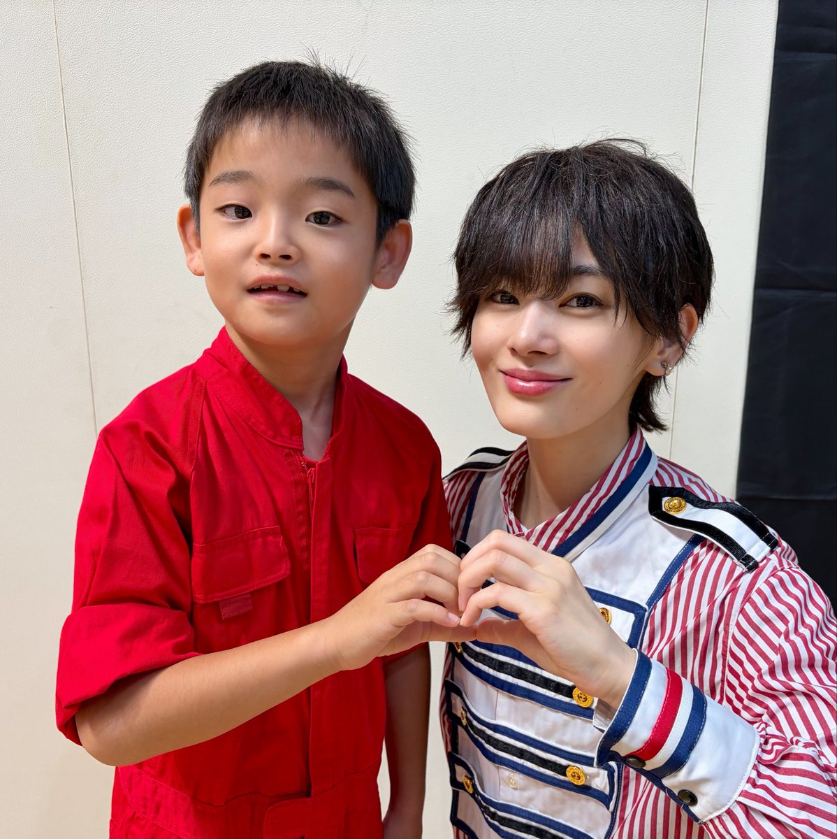 j_619828's tweet photo. SW最終日にリリイベ❤️念願の最前列👦🏻🙌
📍ニッケコルトンプラザ
#風男塾 #赤星良宗 https://t.co/HzLn1kgMEb