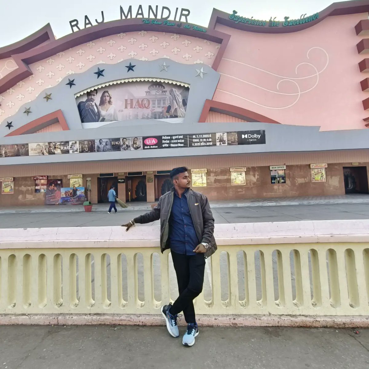 KanishaPuleio's tweet photo. World-famous as the “Pride of Asia” and “Cinema Ka Mandir. ” Sometimes, it feels good to look back—a trip down memory lane. https://t.co/gbpbNgNllt