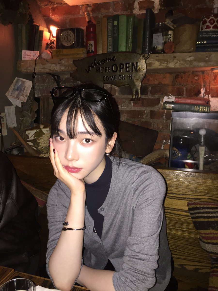 aespa_official's tweet photo. nyc nights

#aespa #æspa #에스파
#KARINA #카리나 https://t.co/SfQyCNkbKZ