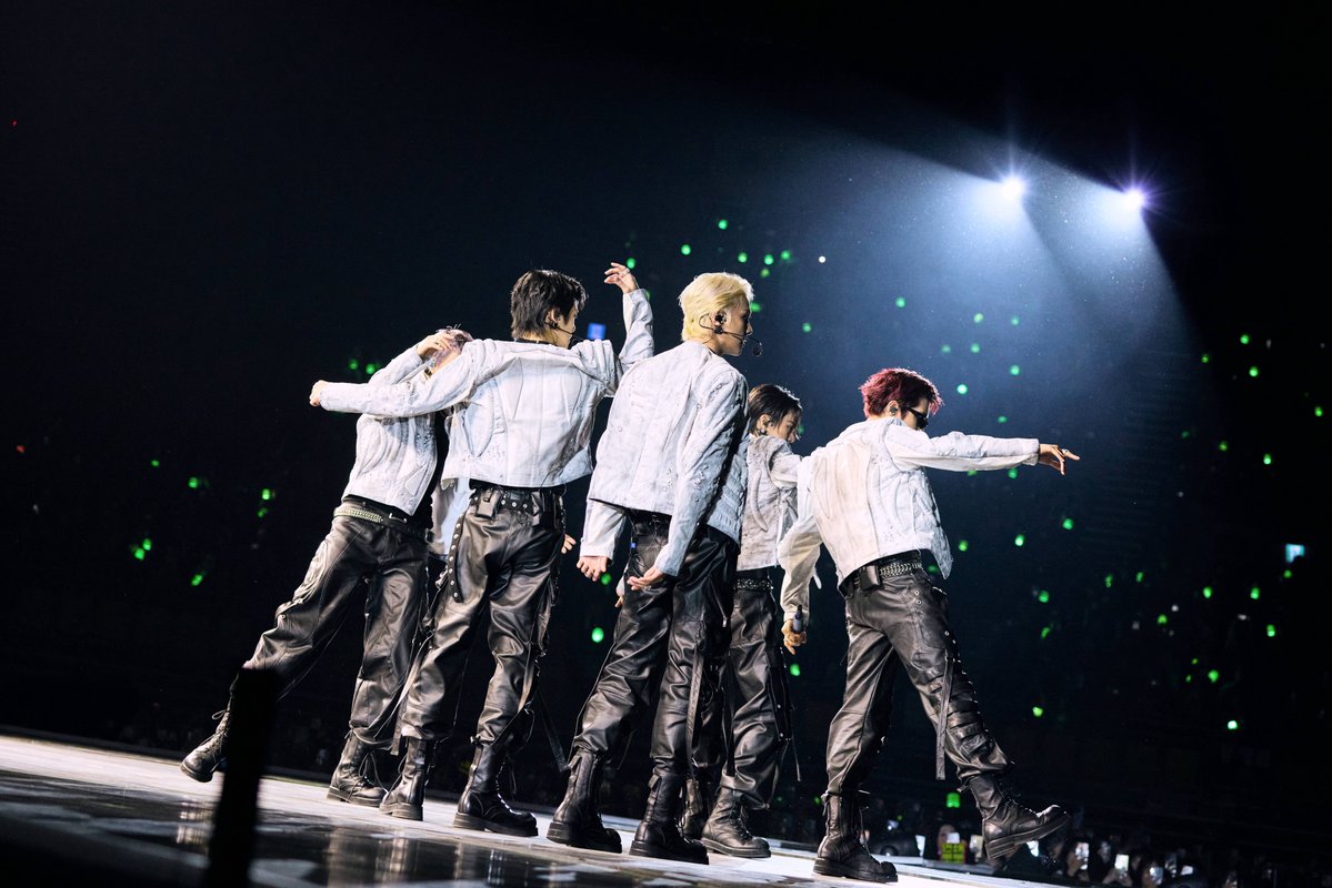NCTsmtown_127's tweet photo. NCT 127 5TH TOUR 'NEO CITY : SEOUL - THE REDLINE' Photo Dump

EVERYTHING, ALL AT ONCE, NEO
https://t.co/vkFUnwHeM8

#NCT127 #THE_REDLINE
#NCT127_5TH_NEOCITY_THE_REDLINE
#NCT_10TH_ANNIVERSARY https://t.co/331wHCD90x