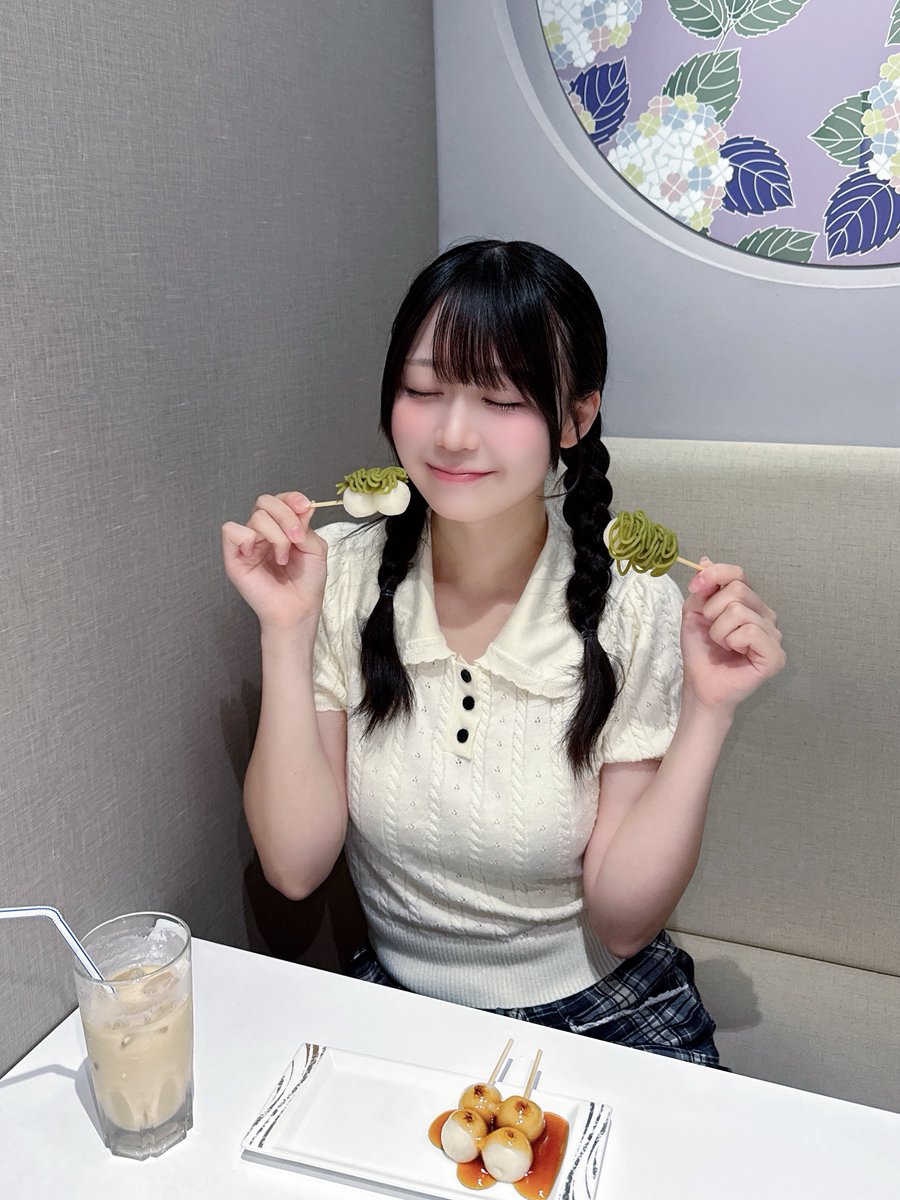 omochi_nonfic's tweet photo. これってまさか！共食いちゃん！？ https://t.co/1ZxJFFtCfE