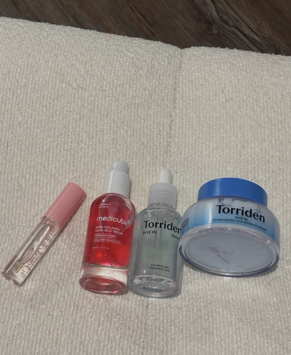 Diamond_i8u's tweet photo. I like pdrn &amp; hyaluronic acid💓💎 https://t.co/fCxWT9wxgN