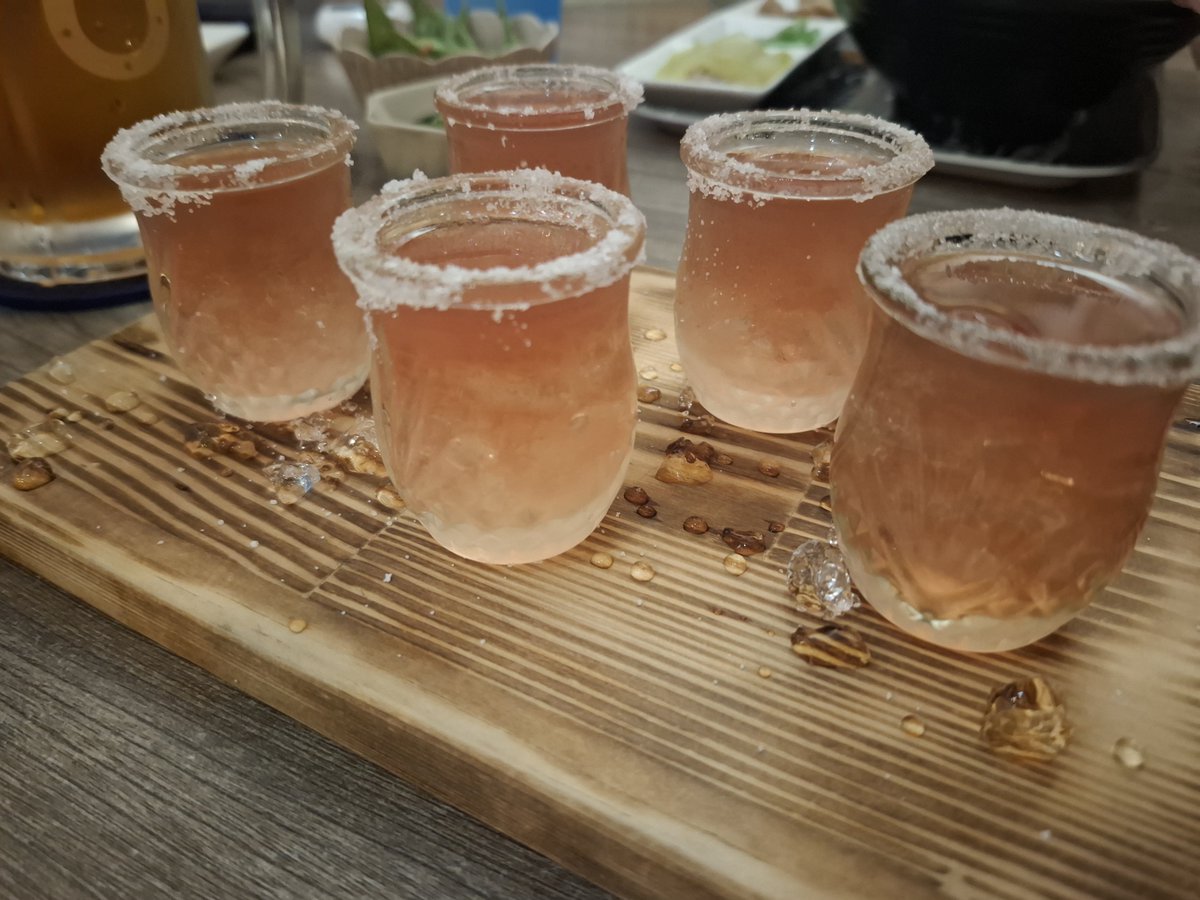 Murphy_op0524's tweet photo. 很溫馨的小餐酒館，感謝老闆的招待💫 https://t.co/L7AhNIqHDO