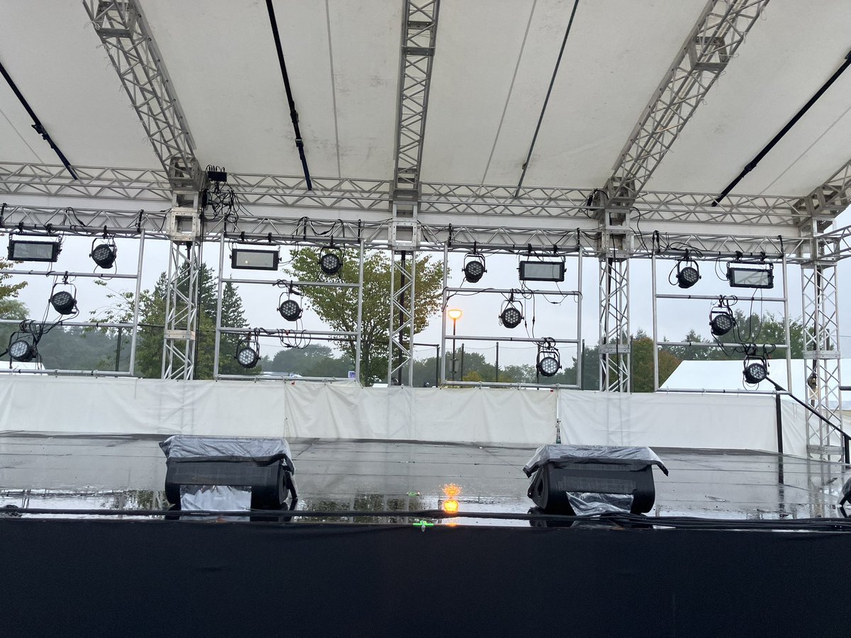septbridge's tweet photo. 次は5人で
29歳最初のライブがSparkで良かった https://t.co/yqW3DHIWlQ