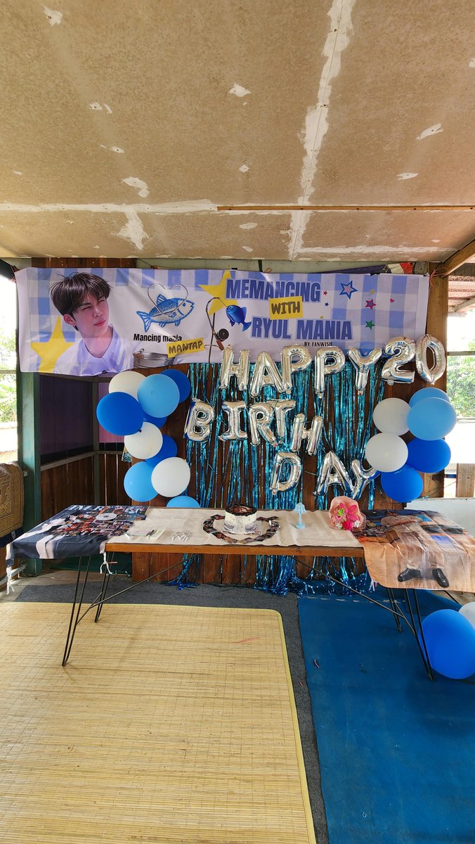 fanwish_idol's tweet photo. MANCING WITH RYULMANIA WAS LIT!!! 🎣✨
Dari naik angkot, games pecah, sampai mancing bareng Ryulmania! Seru &amp; heboh pol! 😎

Thank you shotties yang udah ramein bday party Ryul &amp; media partner yang support!

Happy bday Kim Ryul! Keep shining, our Rapstar!✨
#ryulbirthday #fanwish https://t.co/9pDL3n9aqd