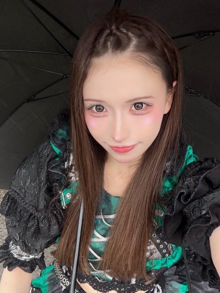 Alto_TENRIN's tweet photo. 水も滴る❓ https://t.co/G6V1R1MuVX