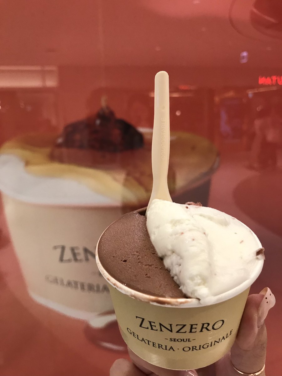 ttu3469's tweet photo. 취준하다가 숨 막혀서 뛰쳐나옴
요즘같은 날씨엔 피크닉을 가야해.. https://t.co/vUqBnZSgv5