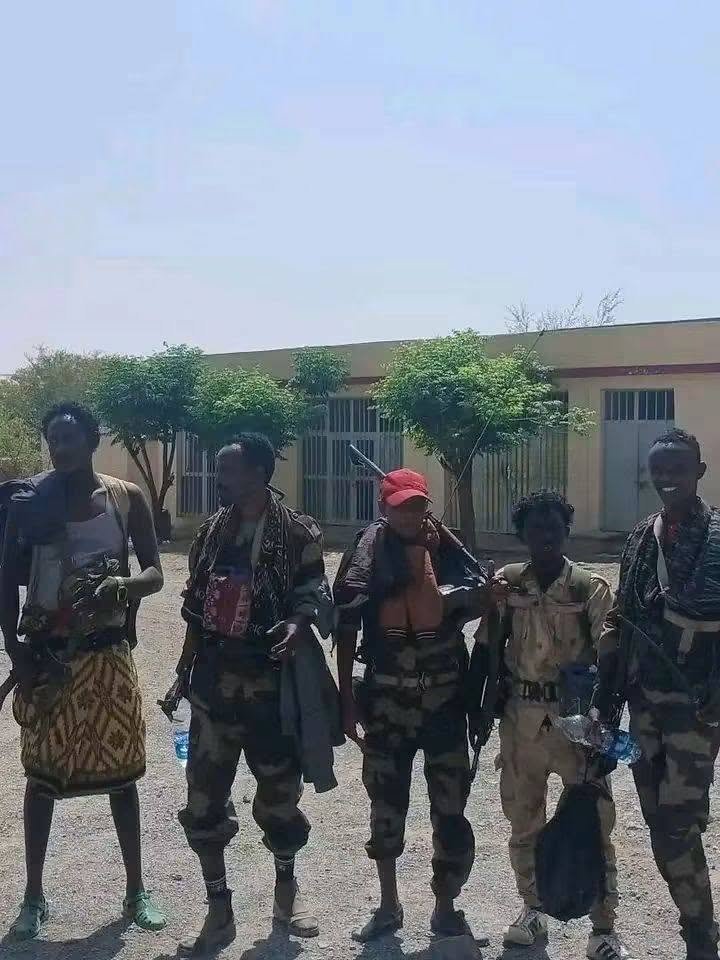 aboursasa1's tweet photo. #ARDUF #Ethiopia Rebels from afar ARDUF captured #Abala town https://t.co/tWcOtk6R6m