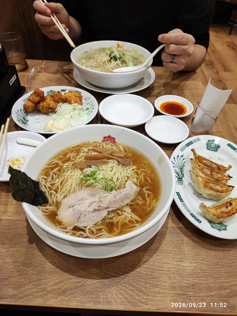 puuaru's tweet photo. 初🍜日高屋✨ https://t.co/YEW6CypX00