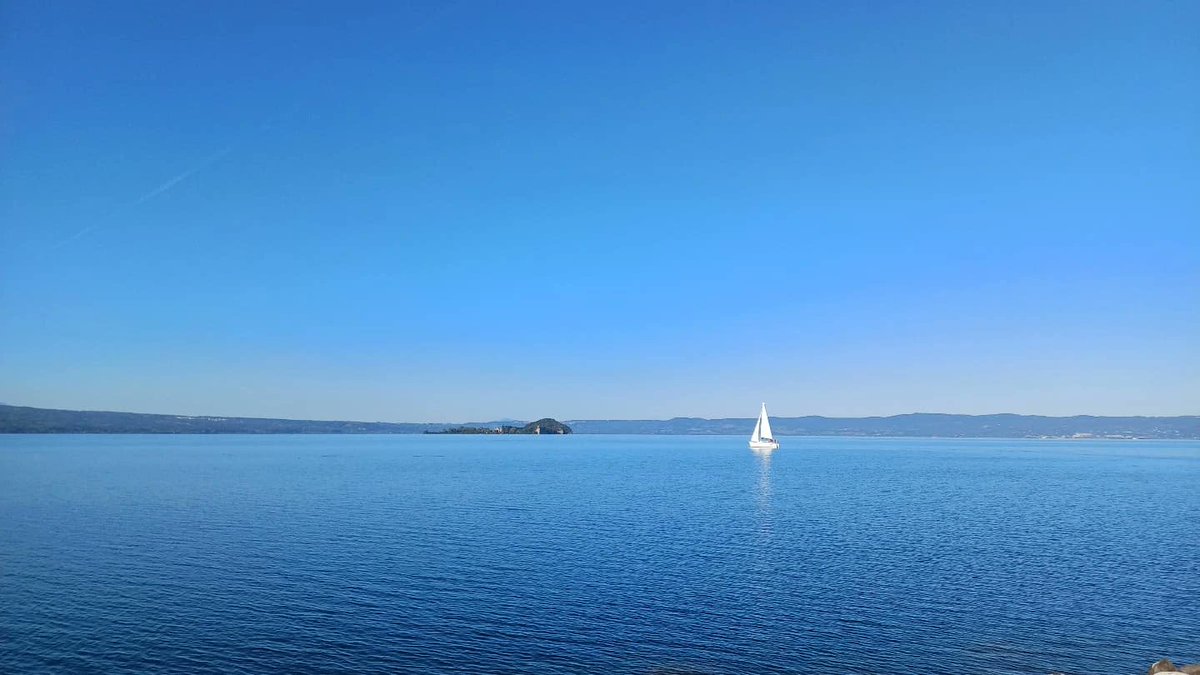 JacqulynRa5vr's tweet photo. Capodimonte https://t.co/gbaMOSYN19