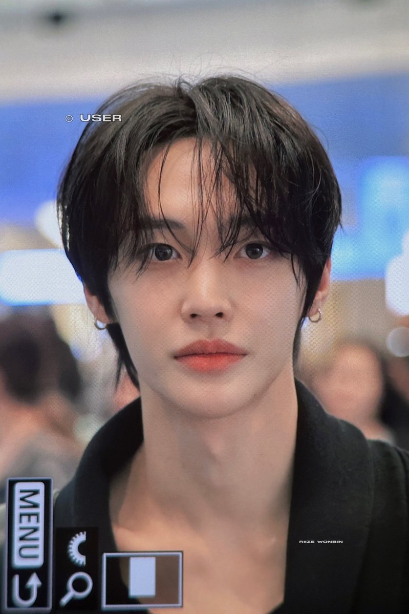 0302user's tweet photo. 260923 HND #RIIZE #원빈 #WONBIN https://t.co/KeSAP7G0YM