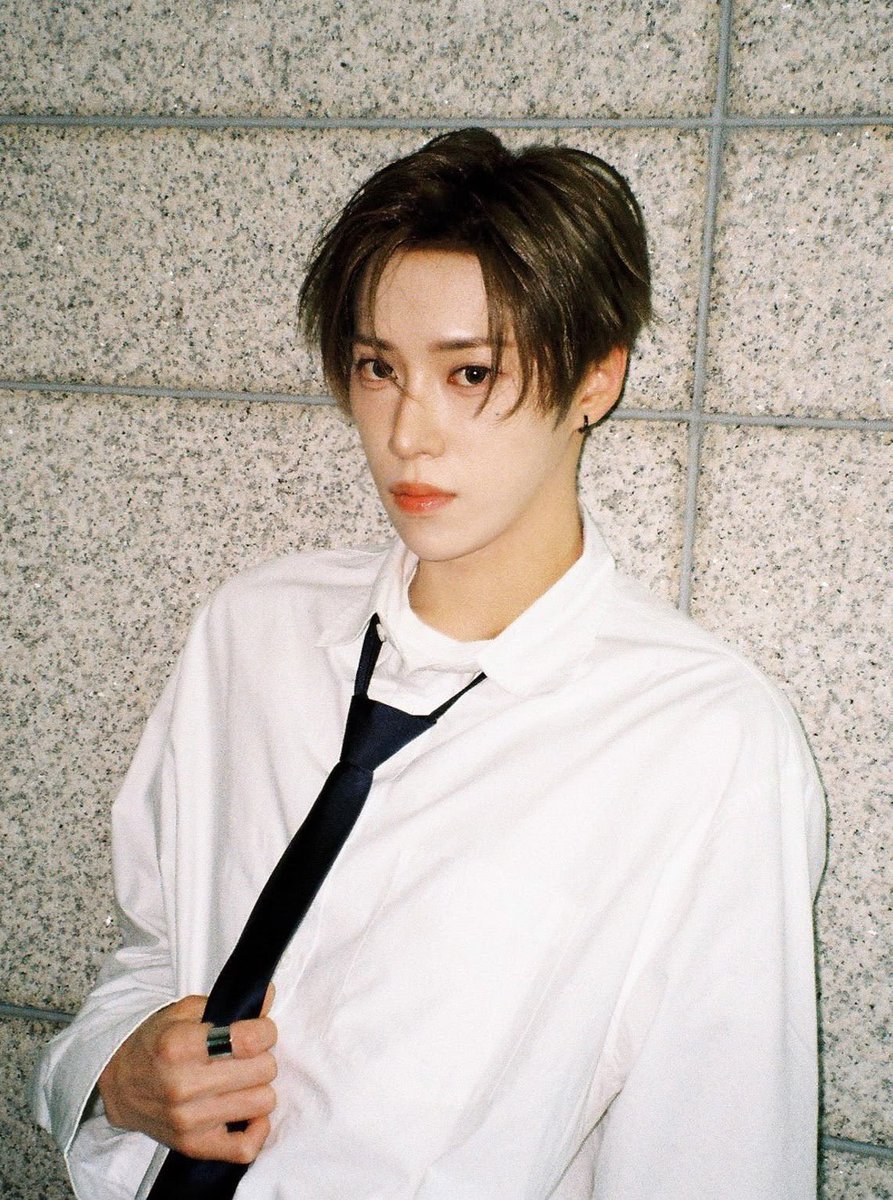 StudentsArno's tweet photo. @StudentsJiyeon udah keren belum? https://t.co/9qjXThXRIb