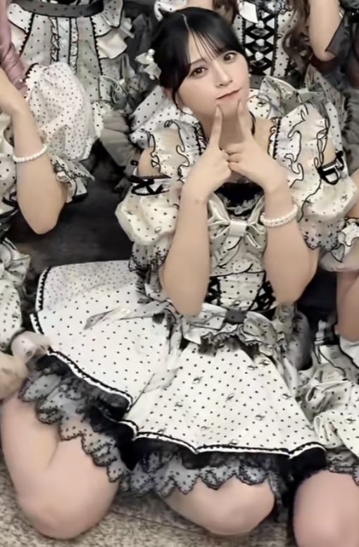 EqualSaito's tweet photo. 韓国版舞香ちゃんメロメッロい #佐々木舞香 https://t.co/N9oWtb7lBO