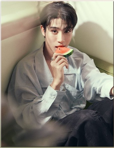 littleseand's tweet photo. ขอกิมแตงโมด้วยด้ายม้าย 🥺🍉 👐🏻 https://t.co/uddx3QIsGr