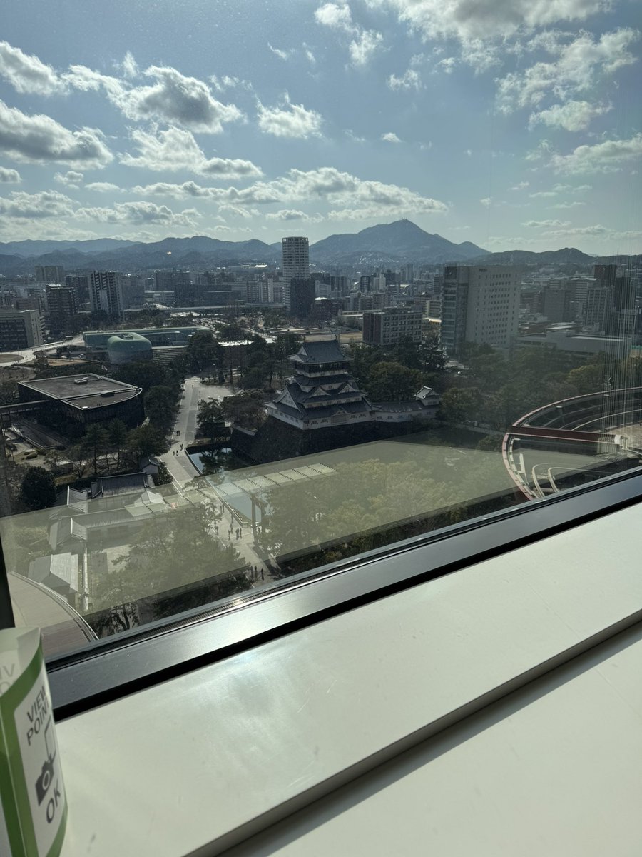 red104h's tweet photo. 東京丸の内の丸善にゼンリンミュージアムが出張していて結構混んでました。ただやっぱり規模は本家の方がデカいです。福岡県の小倉駅近く伊能忠敬の記念碑の先にあるゼンリンミュージアムにぜひ行ってください。 https://t.co/r8XNM5F3yu