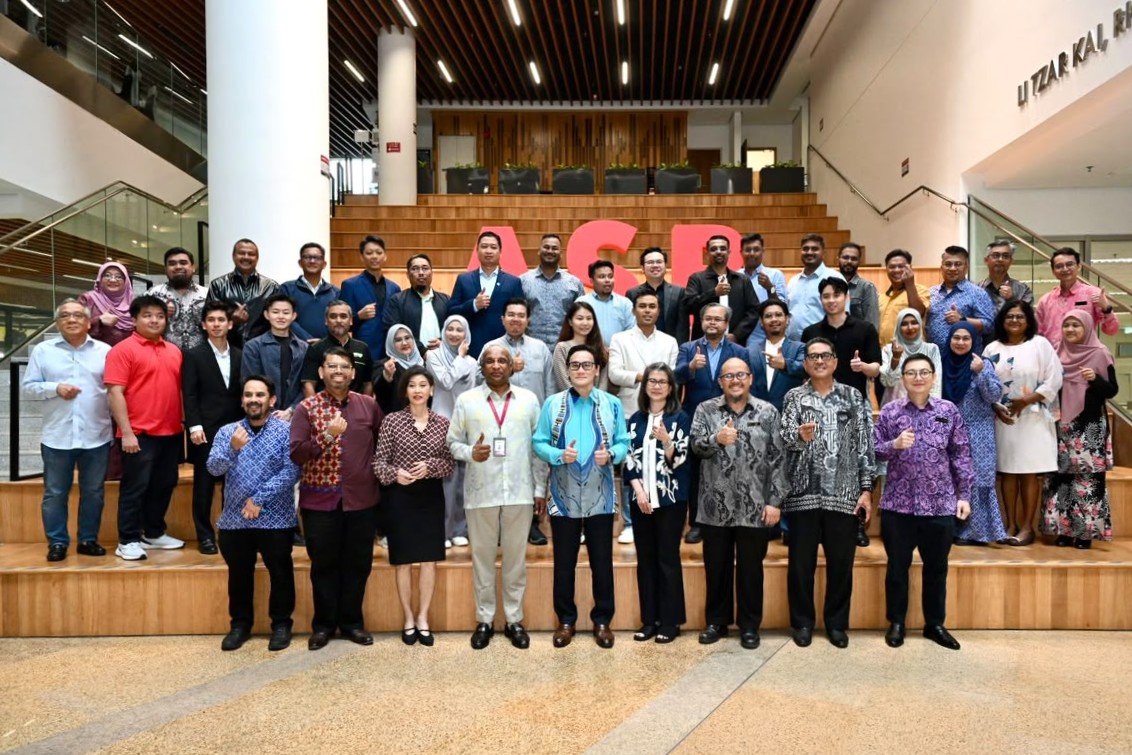 smecorp's tweet photo. Majlis Peluncuran ‘PRESTIGE 2.0: Next Level CEO Programme’ pada 22 September 2026 yang dilaksanakan bersama Asia School of Business di Kuala Lumpur.

#KUSKOP #SMECorpMalaysia #RakanPKS #HebatkanPerniagaanMalaysia #JalanTeruih https://t.co/WRWO8InEJK